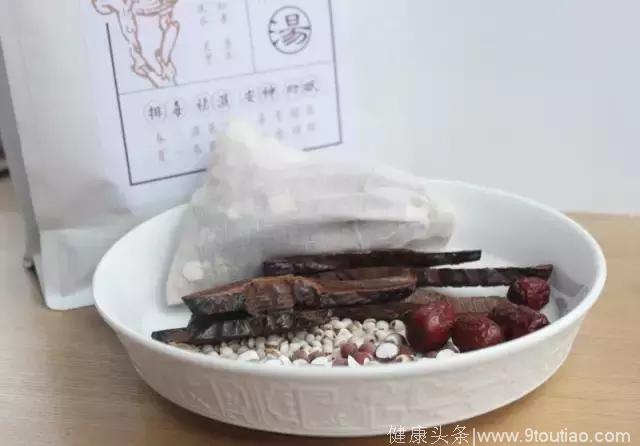 灵芝春夏祛湿养生汤