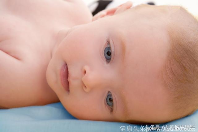 宝宝出现中耳炎的原因及怎样治疗？