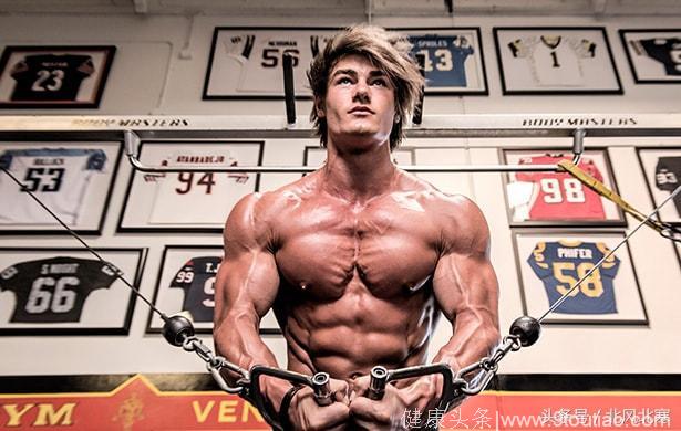 22岁健身模特Jeff Seid的健身计划与食谱