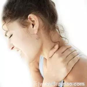 四个动作快速治疗肩周炎