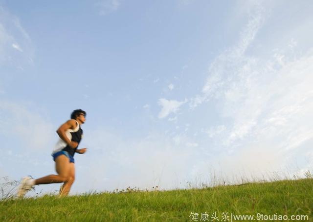 跑了这么多年的步，你知道什么时候跑步对减脂效果最好？