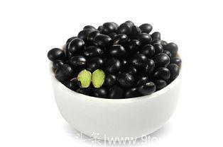 李一堂中医馆：平时多吃黑豆，黑芝麻，哪个更补身体？