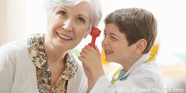 多种因素影响老年人的听力健康，几步帮您解决困扰！