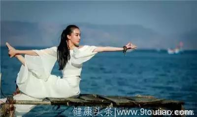 母其弥雅：中国最美瑜伽导师，开挂了人生始于瑜伽中的专注