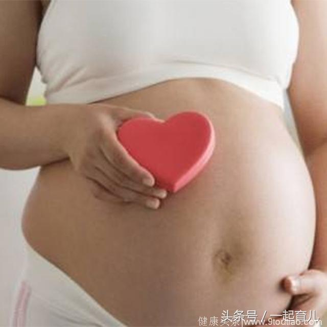 孕38周顺产男宝宝一枚，五斤六两，附上5件婴儿用品