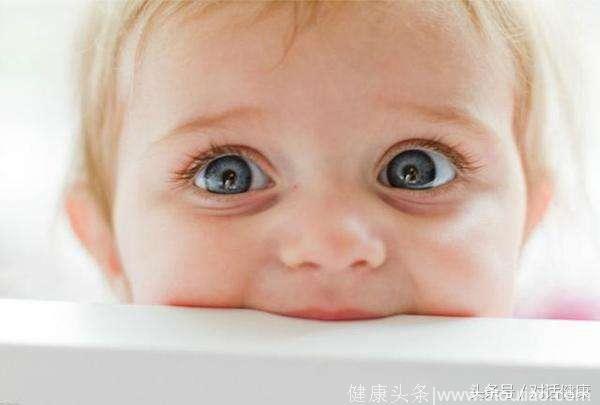 怀孕期间吃什么可以让宝宝的眼睛又大又黑又亮呢？