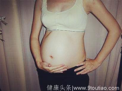 二胎妈妈对比怀男女的8点差异，不要看肚脐有没有凸起，绝对准！