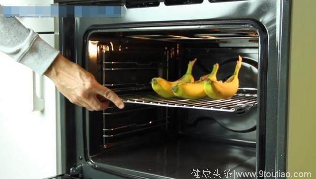 二货男友把香蕉切开后加了这个，放微波炉里面加热，没想到还挺浪漫！
