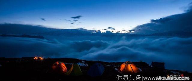 让人膜拜让人失眠的神山之牛背山大观