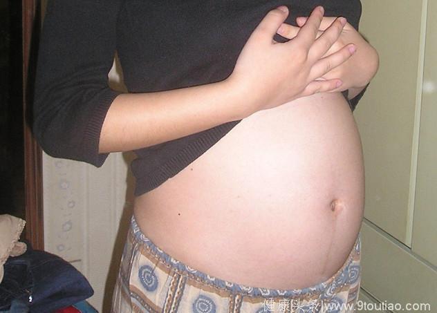 怀孕6个月出血，婆婆大骂老公“用下体思考的动物”，我不敢抬头