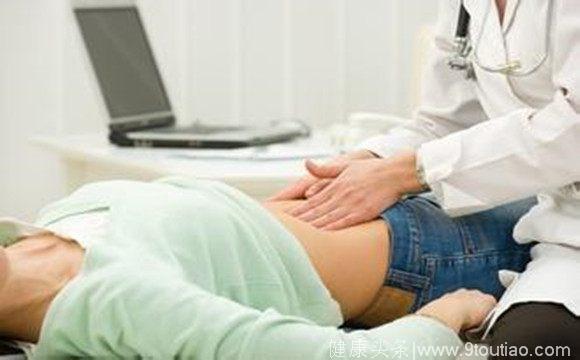 产后妈妈腰痛的弯不下，医生解释是孕期坏习惯导致腰椎骨折