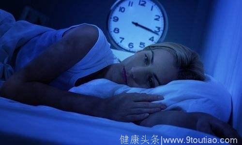 人长期不睡觉会怎么样？5个小妙招让你永不失眠！