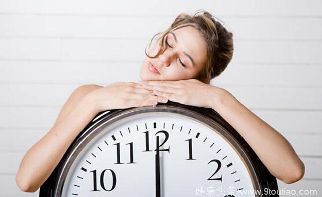 经常性失眠该怎么办？小妙招来助你轻松入睡！