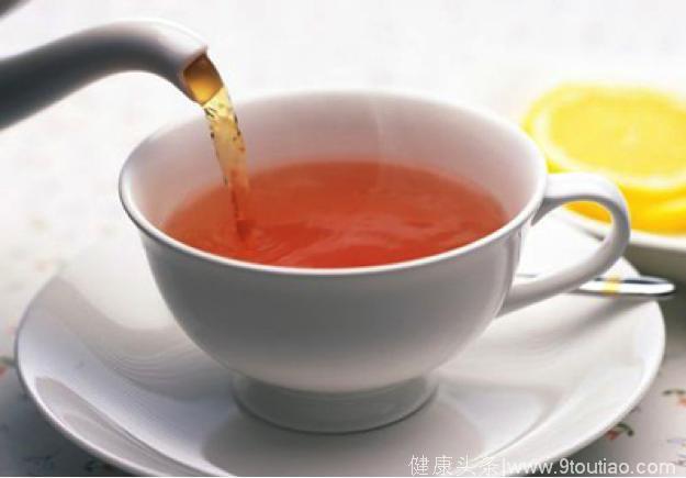 冲泡红茶这七步学会了在朋友面前就露脸了？生姜泡红茶一周瘦8斤迷人窈窕不再是梦？夏天红茶和绿茶哪个好？