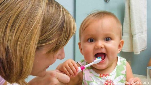 儿童口腔科普：孩子蛀牙都是吃糖惹的祸？糖表示很委屈！
