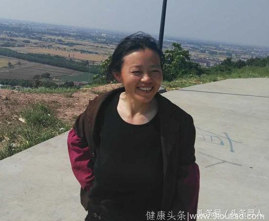 急寻：上海48岁抑郁症女子赌气离家出走，高1米55，穿黑色上衣，江苏口音