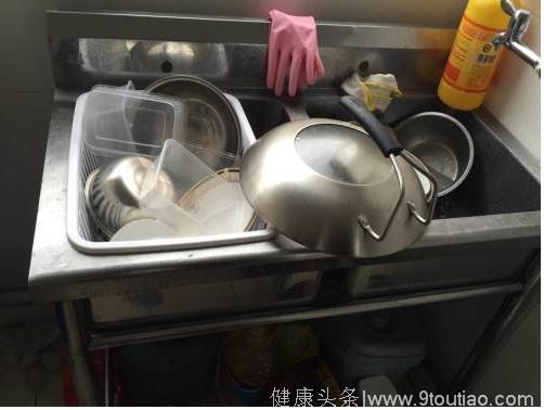 生活知多D：你知道吗，这样子洗碗，细菌多增7万倍！