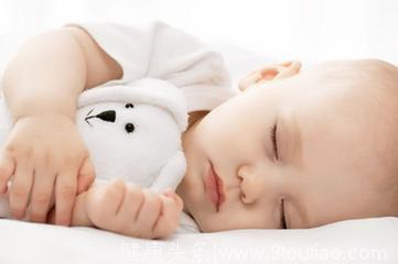 宝宝睡觉流口水要当心，这可能是一些疾病的信号
