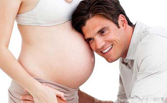 孕妇肚子被宝宝顶着痛 胎动的常见原因