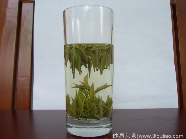最安全有效的鼻炎治疗方法，绿茶煮水，坚持7天管用半年！