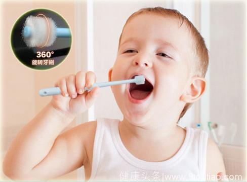 进口儿童牙刷，360度旋转无死角，给宝宝健康牙齿