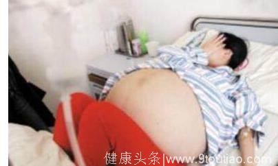 孕妇忌口食物：一个怀孕9个月的孕妇因贪吃，原因竟然是这样，婆婆哭着劝说：不能生