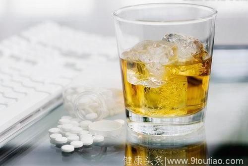 抑郁症服药期间能不能喝酒？专家给出了正确建议！