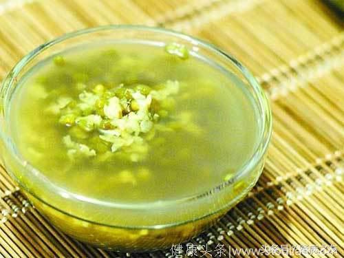 绿豆汤，这么好的解暑饮品，肾病患者能喝吗？