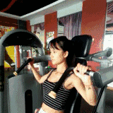 学会这些动作就能成为健身房里的健身达人了！