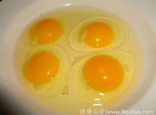 鸡蛋虽好，但有2类人不适合吃！你可能天天都吃错了！