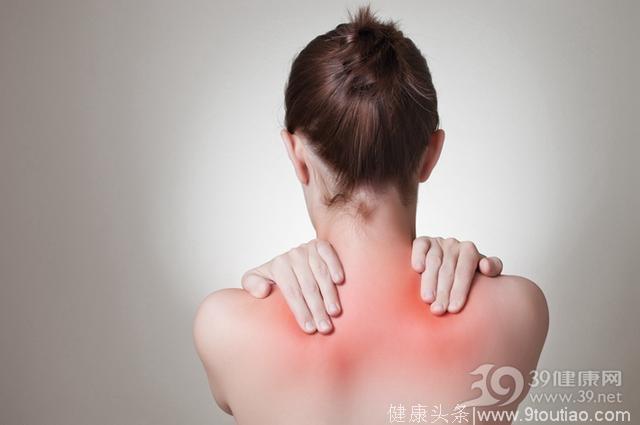 肩痛未必是肩周炎！医生：一种恶性肿瘤也会引起肩痛