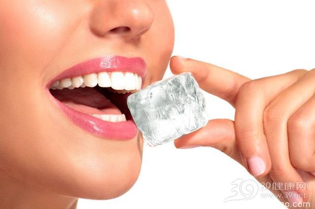 这8个坏习惯还不改掉，当心毁掉你的牙齿！