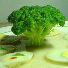 “蔬菜皇冠”西兰花的几种做法，最适合女性的养生蔬菜食谱
