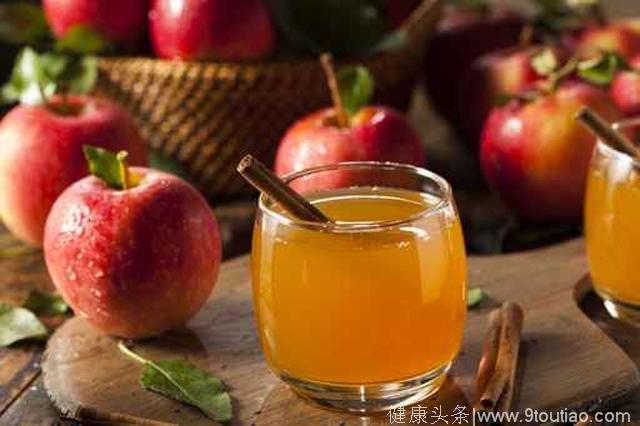 饮用治疗：苹果醋和樱桃汁治疗关节炎