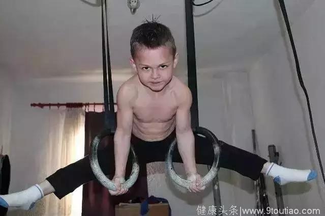 那个2岁开始健身，被称为全球最强壮的肌肉男孩，现在怎么样！