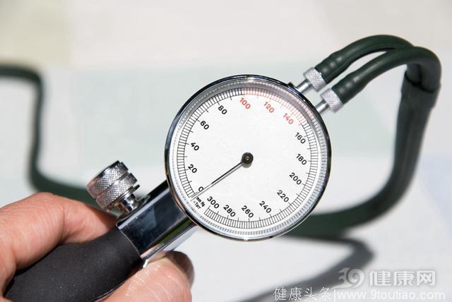 医生提醒：降血压守住一个时间，能避开猝死一劫！