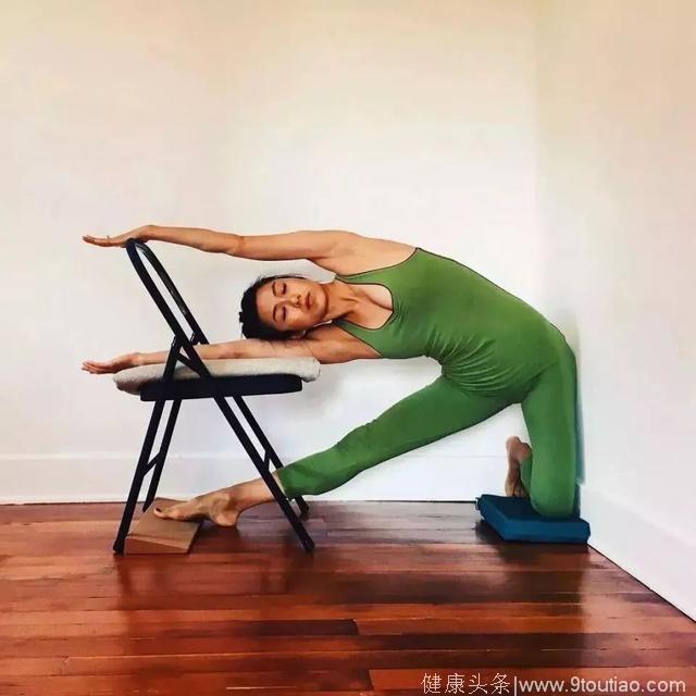 20个基础瑜伽体式的辅助练习方法