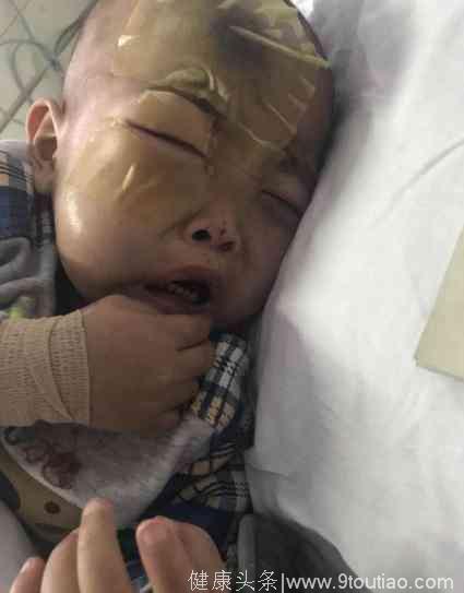 命运坎坷！2岁白血病男孩被迫出院 回家路上又遭车祸