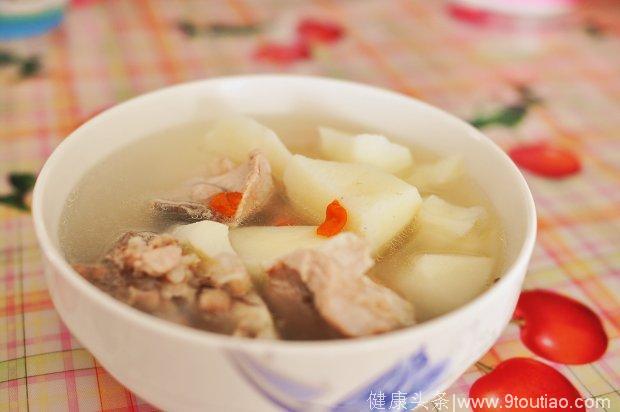 寒冬里一碗美味的汤，保暖且养生