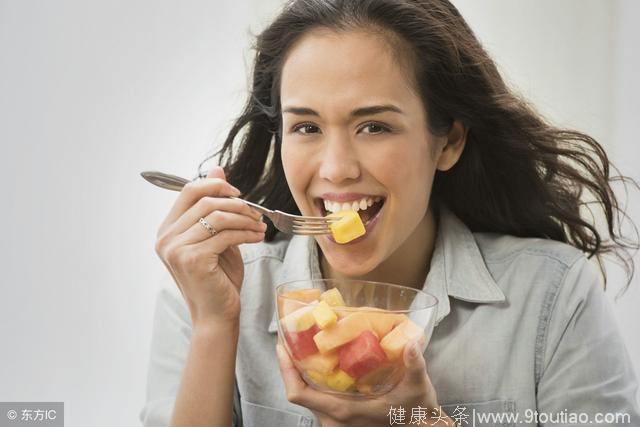 吃水果会降低患糖尿病风险，而糖尿病人吃水果死亡率会下降17%！