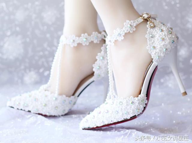 十二星座最美高跟鞋，女生都很难抗拒它散发出来的魅力！