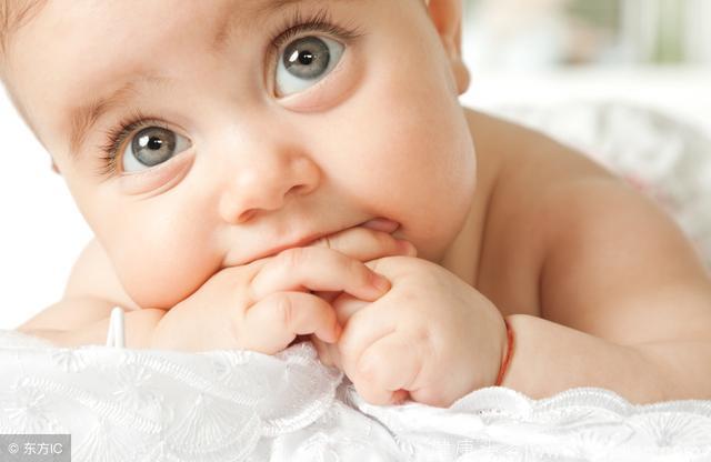 积食会产生胃热可能会导致很多问题，尤其是小宝宝