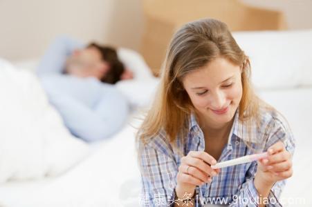 怀孕期间孕妇有这几种“口难开”的症状，正是胎宝宝在健康发育！