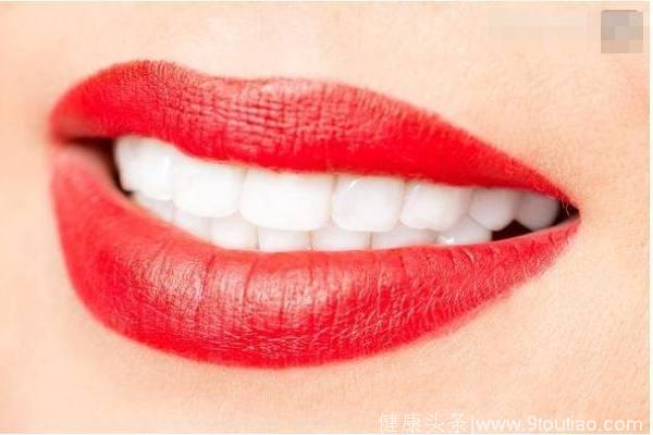 心理测试：4个嘴唇，哪个最诱惑？测你另一半出轨几率有多大