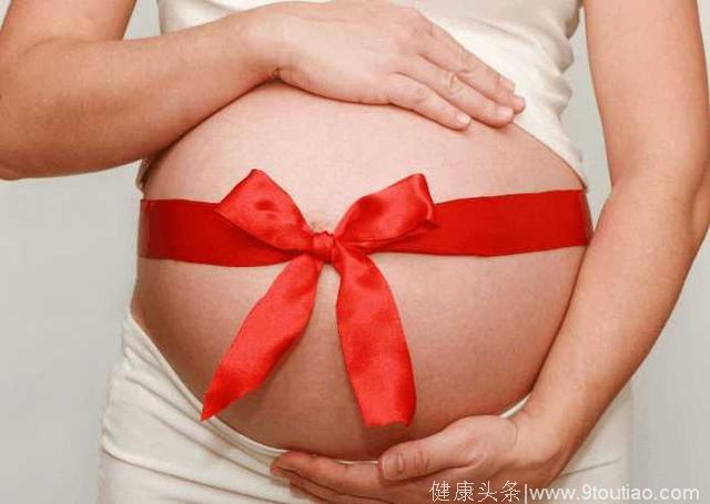 怀孕8个多月胎儿脐带绕颈险些窒息, 多亏孕妈坚持这么做救了宝宝!