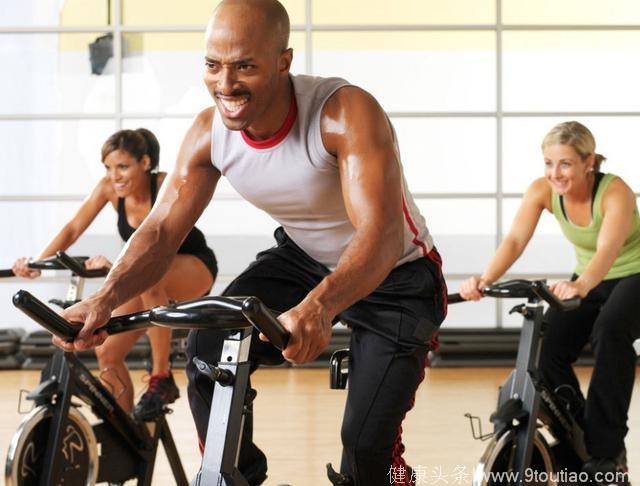 健身锻炼不出肌肉？看看你的健身计划！健身达人都是这样训练的！