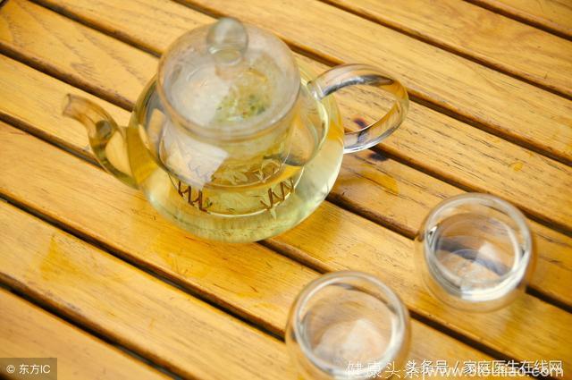 菊花枸杞红枣泡茶喝，对身体的好处不止这5个，赶快记好
