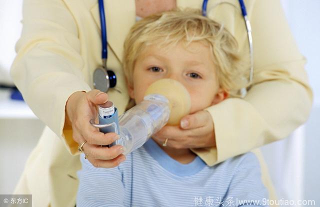 小儿推拿治疗寒性哮喘；喉间痰鸣、气喘！