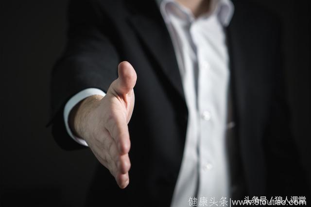 心理学老师：情商低的9个表现是什么，你中了几枪？