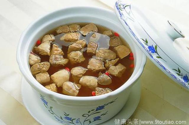 喝汤是调养生息一大法宝 追求高品质生活不可缺少电炖锅
